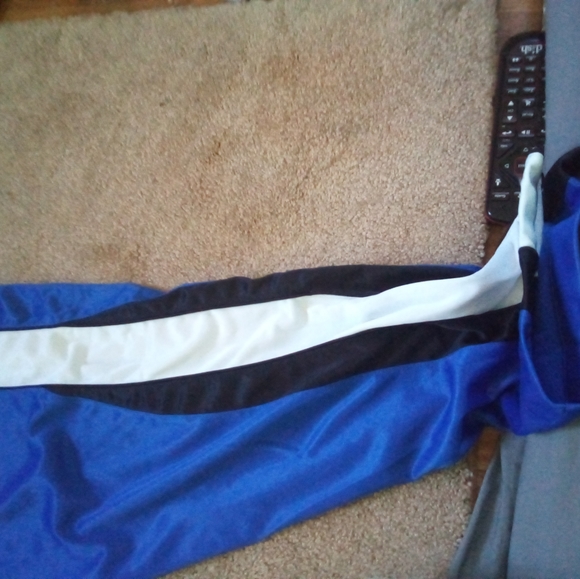 Ladies sweatpants - Picture 3 of 3